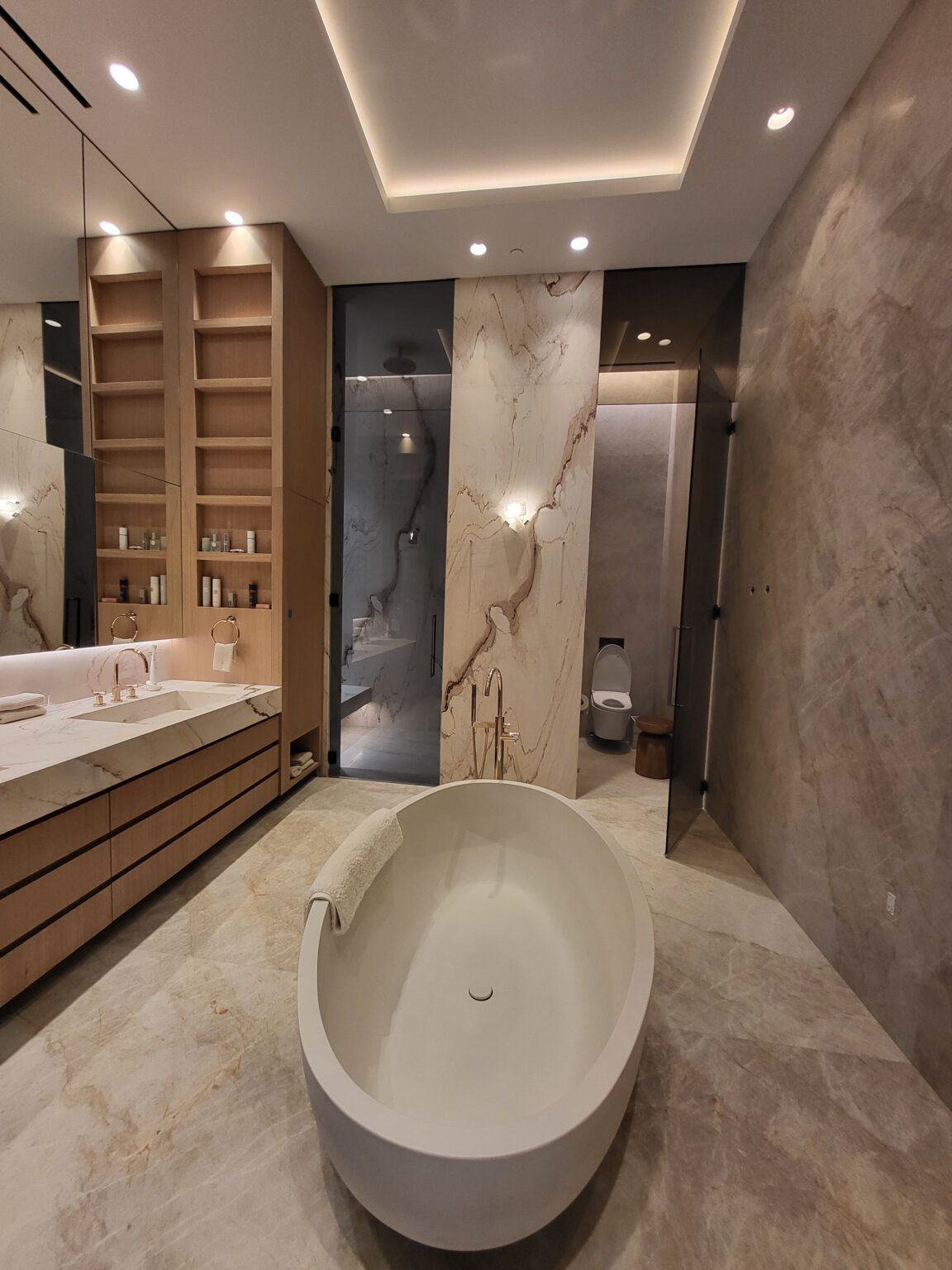 30 CROSBY STREET- MASTER BATH